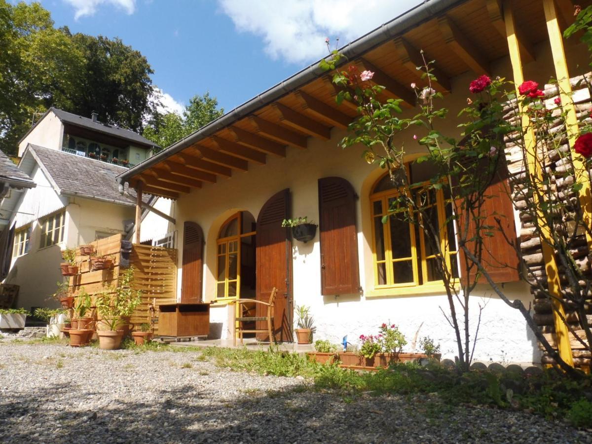 Charmant Appartement Sur Cour, Le Berlingott Bagnères-de-Bigorre Exterior foto